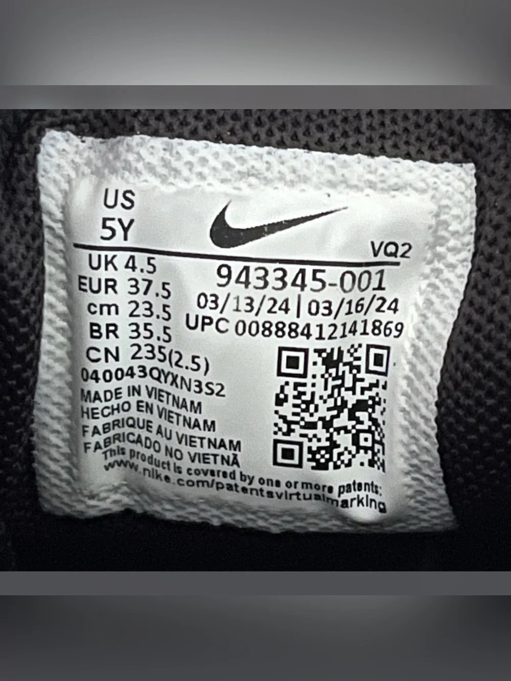 Nike Air Max 270 Big Kids Shoes Boy Size-5Y